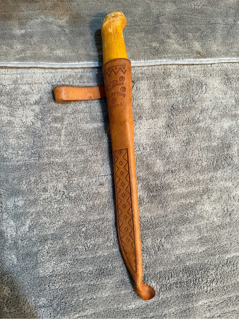 Marttiini Finland Hunting Fixed Blade Knife, SS Needle Point, Wood, Sheath